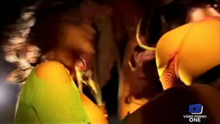 I l-imħabba meta l-guy li bo huwa mehmuż