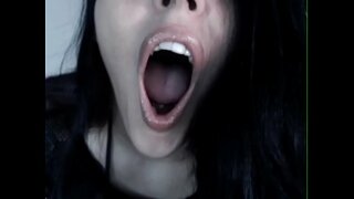 Մերկ լիզել իմ բերանը, քանի դեռ ես գիտեմ!