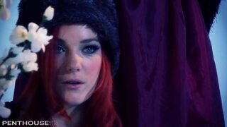 Пентхаус Лезбејке Признања и Мари јебе једни друге на снегу